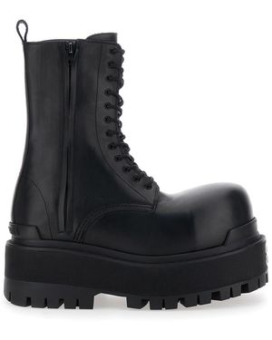 Balenciaga Stivaletti Con Placca Con Logo Sul Fronte E Zip Laterali In - Nero