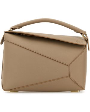 Loewe Borsa a mano Puzzle Edge in pelle sabbia - Marrone