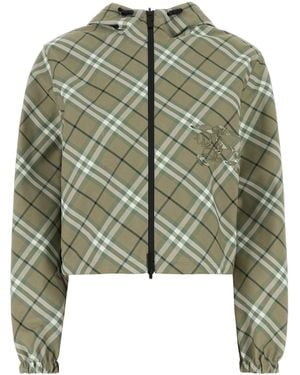 ブルゾン Burberry Embroidered Polyester Jacket Burberry logo-embroidered Sport Jacket | Blue | FARFETCH