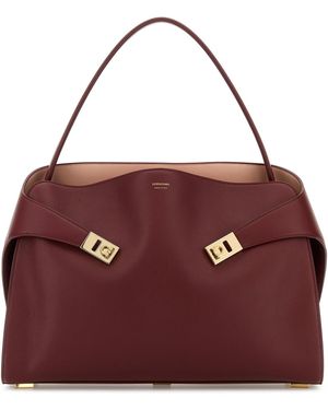 Ferragamo Borsa a spalla Hug Soft grande in pelle bordeaux - Viola