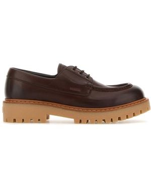 Prada Scarpe stringate in pelle marrone