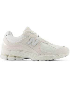 New Balance 2002R Trainers Size 3.5 - White