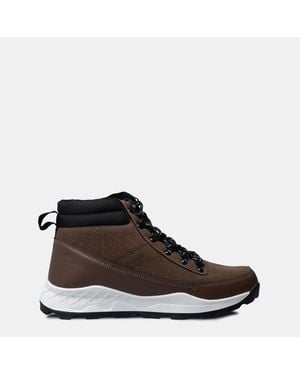 Crosshatch Boots - Brown