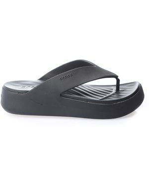 Crocs™ Getaway Platform Flip Flops Size 3 - Grey