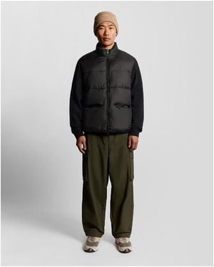 Lyle & Scott And Neck Hybrid Zip Through Jumper - Black