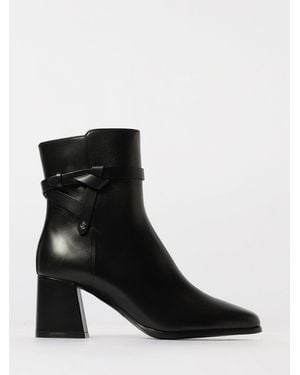 Jimmy Choo Dnu Pack Lawton 65 Leather Bootie - Black