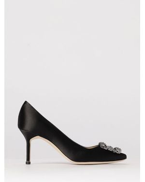 Manolo Blahnik Hangisi Satin Court Shoes With Jewel Buckle - Black