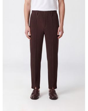 Homme Plissé Issey Miyake Homme Plissé Issey Miyake Slim Fit Pleated Technical Fabric Trousers With Slit - Red