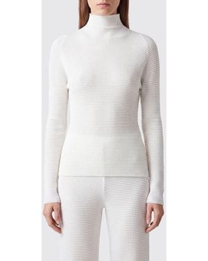 Issey Miyake Plissierter Slim Fit Rollkragenpullover Mit Langen Ärmeln Aus Polyester - Weiß