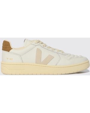 Veja Trainers - Natural