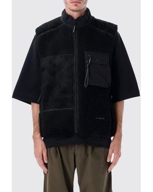 and wander Technical Wool-Blend Gilet With High Neck And Zip Pockets - Black