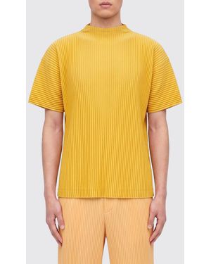 Homme Plissé Issey Miyake Pleated Polyester T-Shirt - Yellow