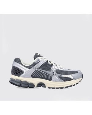 Nike Trainers - White