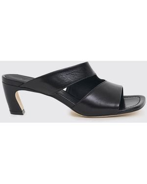 Poeve Leather Mules - Black