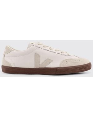 Veja Trainers - White
