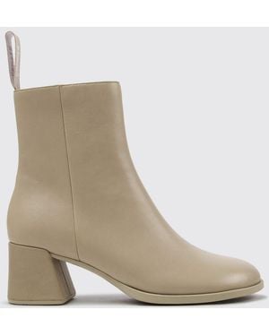 Camper Kora Smooth Leather Ankle Boots With Block Heel And Side Zip - Natural