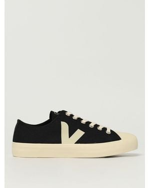 Veja Trainers - Black