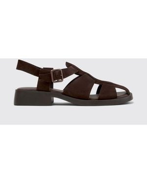 Camper Flat Sandal - Brown