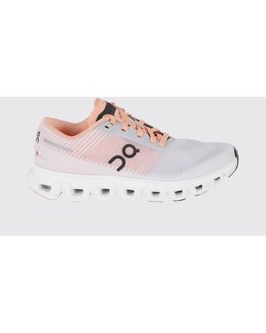 On Shoes Trainers On - Pink