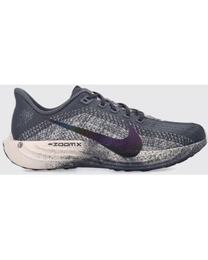 Nike Sneakers - White