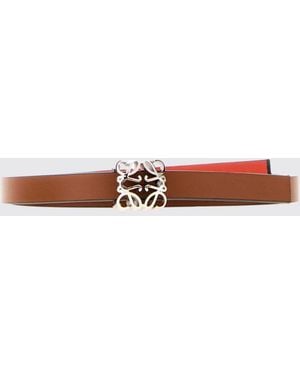 Loewe Schmaler Anagram-Gürtel Von Aus Kalbsleder Mit Goldener Monogramm-Schnalle - Weiß