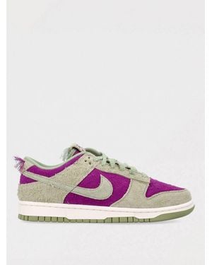 Nike Sneakers - Pink