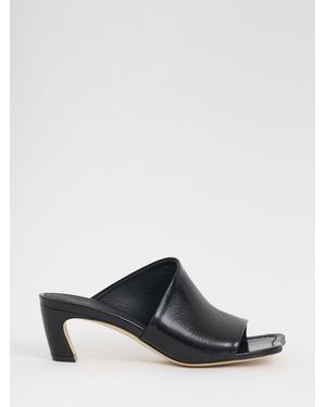 Poeve Leather Mules - Black