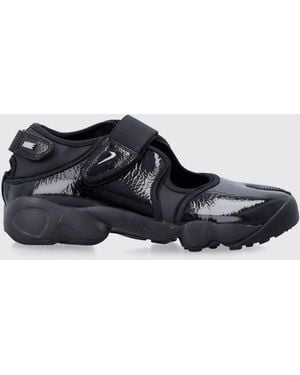 Nike Trainers - White