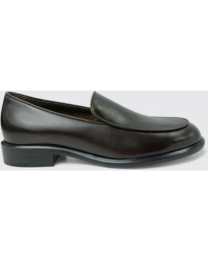 KHAITE Miles Smooth Leather Loafers With Round Toe And Raised Apron - Brown