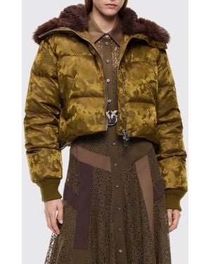 Pinko Bomber Court Matelassé À Imprimé Camouflage Avec Capuche En Shearling - Marron