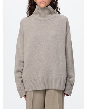 Soft Goat Sweatshirt - Grey