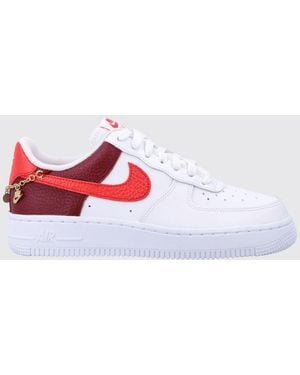 Nike Air Force 1 '07 Sneaker Aus Genarbtem Leder Mit Charm Und Gesticktem Logo - Weiß