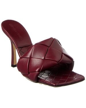 Bottega Veneta The Lido Intrecciato Leather Sandal - Red
