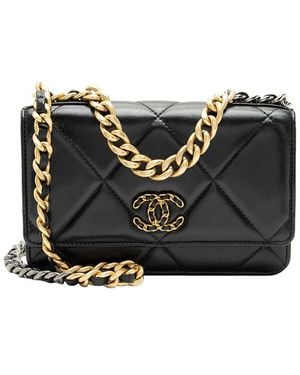 CHANEL Black Lambskin 19 Wallet On Chain (authentic Pre-loved)