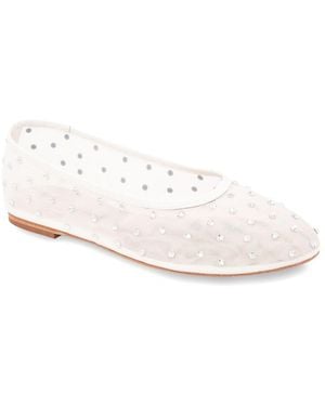 BCBGMAXAZRIA Daven Flat - White