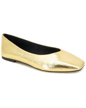 Kenneth Cole Johanna Flat - White