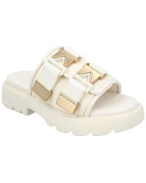 Bottega Veneta Lambskin Leather Flash (Authentic Pre-Loved) - White