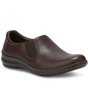 Eastland Fiddle Leather Flat - Brown