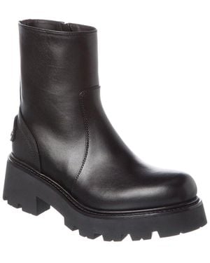Celine Zipped Leather Boot - Black