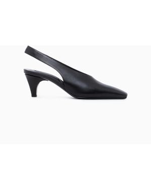 Giorgio Armani Decollete Shoe Leather Lining And Leather Sole - White