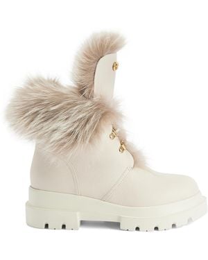 Giuseppe Zanotti Phillis - Natural