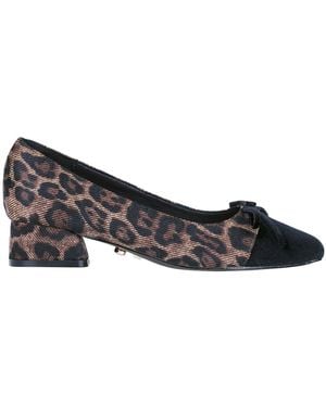 Twentyfourhaitch Lesath Pumps - Black