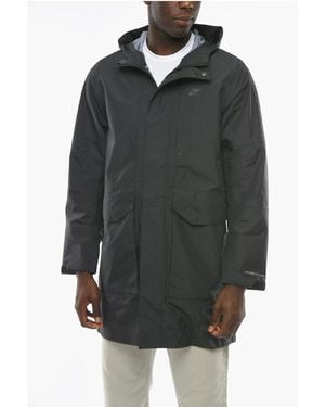 Nike Solid Colour Parka With Hood And Hidden Closure - Black