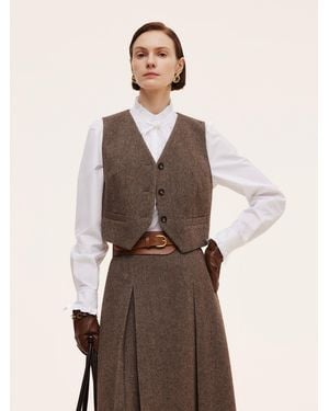 GOELIA 100% Washable Wool V-Neck Vest - Natural