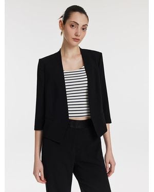 GOELIA Triacetate 3/4 Sleeves Crop Blazer - Black