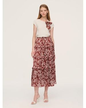 GOELIA Cap Sleeve Knit Top And Marigold Floral Print Tiered Skirt Two-Piece Set With Silky Scarf - White