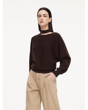GOELIA 100% Wool Cut Out Sweater - Natural