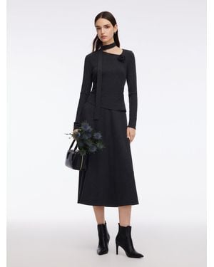 GOELIA [Preview] Asymmetrical Hem Knit Scarf Top And A-Line Skirt Two-Piece Set With Detachable Flower - Blue