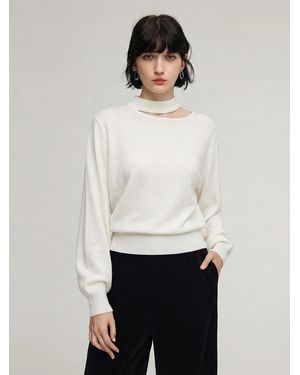 GOELIA 100% Wool Cut Out Sweater - White