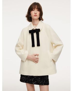 GOELIA 100% Wool Coat With Detachable Bowknot - White